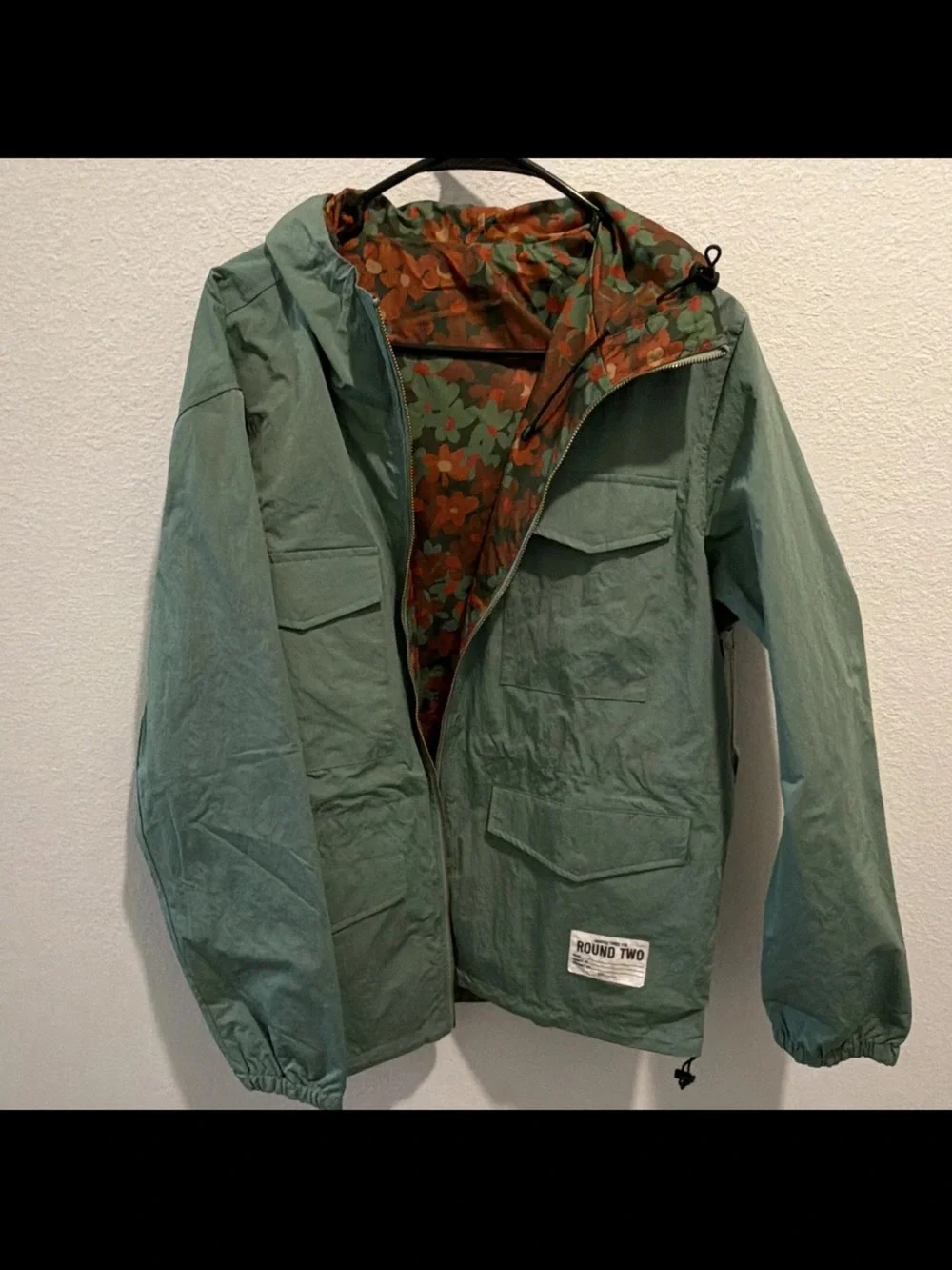 Round Two Green Hooded Jacket with Orange Floral Lining Size Medium Unisex